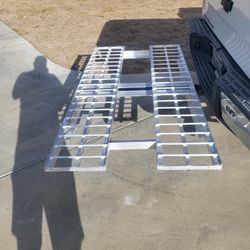 hitch trailer / ramp