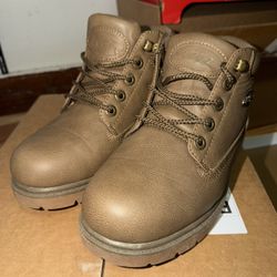 Lugz Women's size 7.5 Preowned like new (Read ad before messaging)