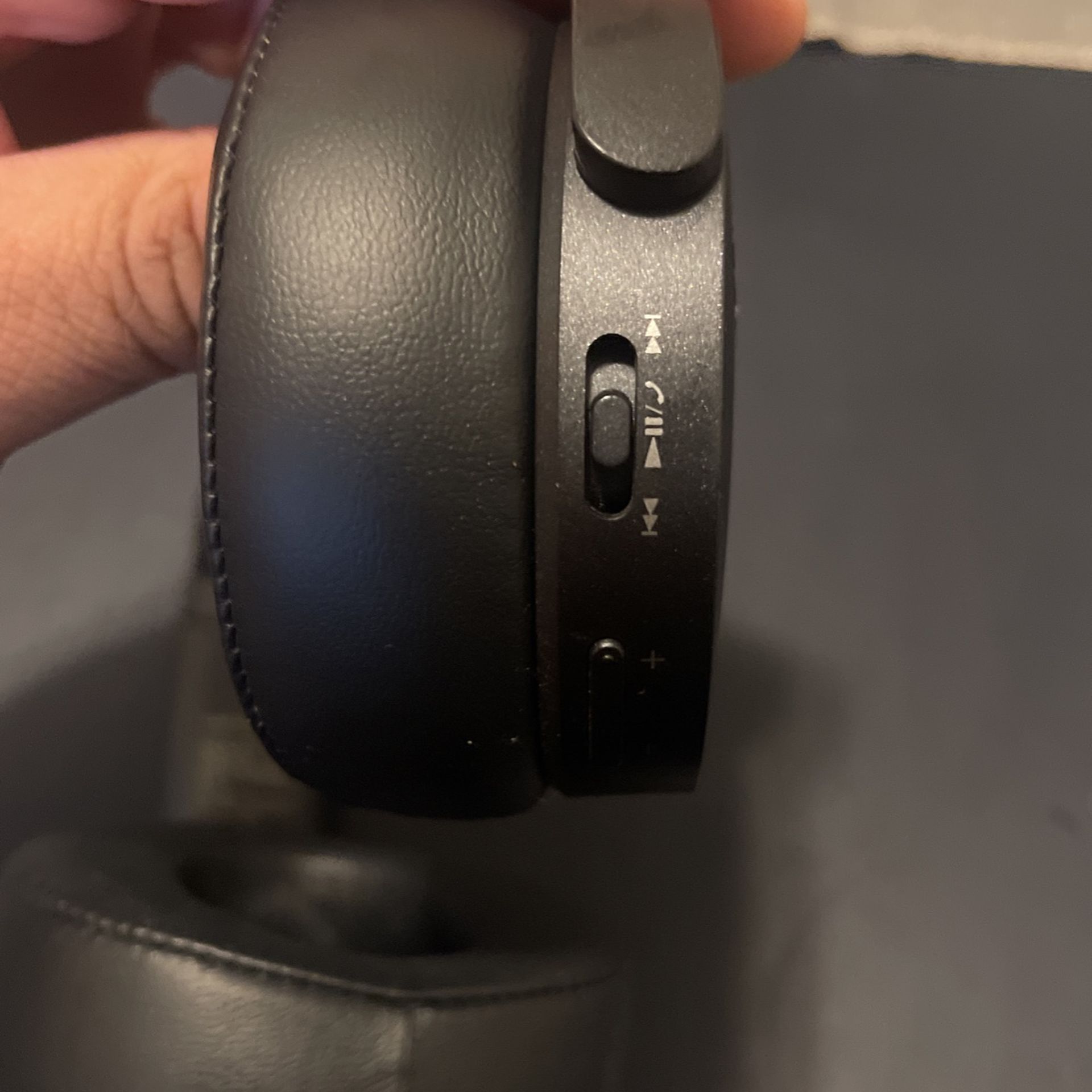 Sony Bass Boost Headphones Model: Mdrxb950n1