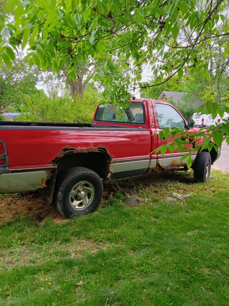 1994 Dodge Ram 1500 5.2 Magnum V8