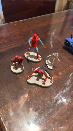 Avengers Mini Figures