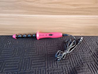 Revlon Long-Lasting Defined Curls - Ceramic Styling Wand Model RVIR1129