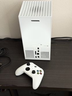 X Box 1  x series (Excellent Condition)