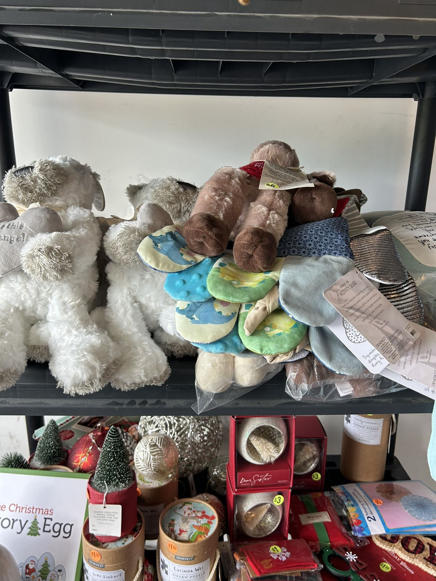 Stuffed animals and gifts