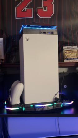 Xbox Series X 1T bundle