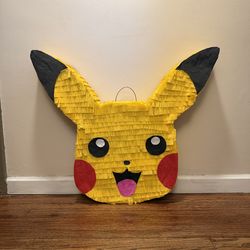 Custom piñatas