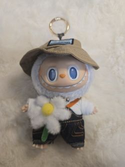 Labubu Fall In Wild Daisy Flower Pendant Keychain Plush