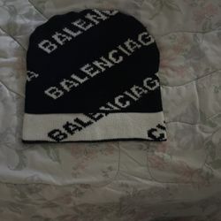 Balencianga Beanie
