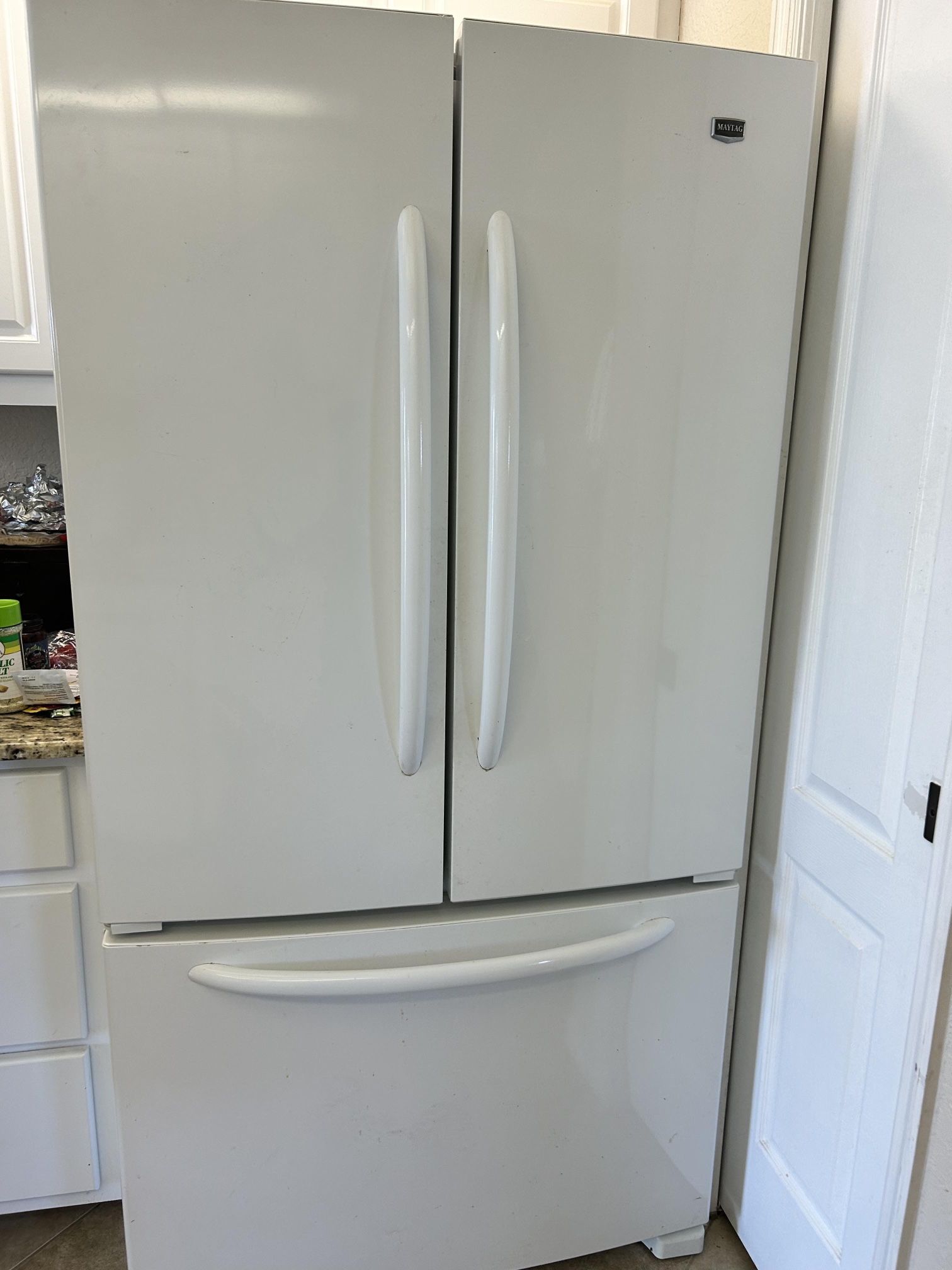 White French Door Refrigerator 