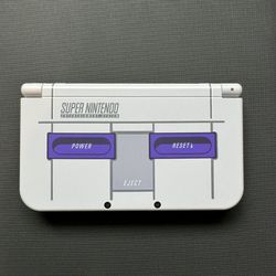 New Nintendo 3DS XL Super Nintendo Limited Edition