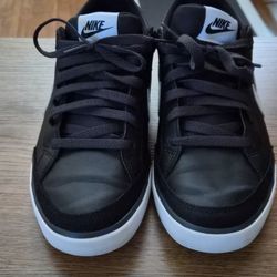 Nike Women's Sneakers