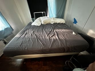 Sleep Number Bed King P6  Smart Bed 