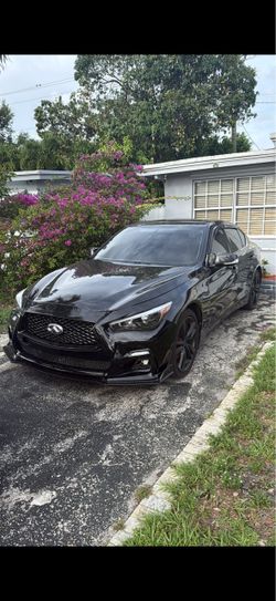 Infiniti Q50 Black Sedan