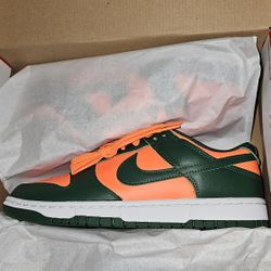 Nike Dunk Low "Miami Hurricanes"