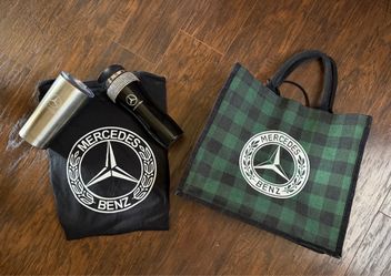 Mercedes-Benz Bundle – XXL Shirt, Tumbler & Carry Bag – Great Condition