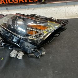 LEXUS IS250/350 LH HEADLIGHT 2017-2020 OEM