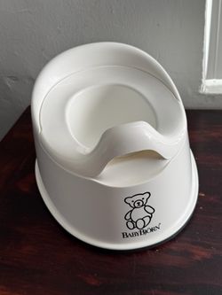 BabyBjörn Smart Potty, White/Gray Toilet Training