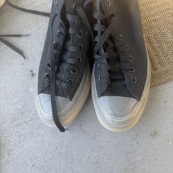 Converse Low-Top Sneakers in Black and Gray