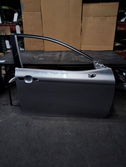 2018-2019-2020-2021-2022-2023-2024-2025-2026 TOYOTA CAMRY RIGHT FRONT DOOR OEM USED #11590