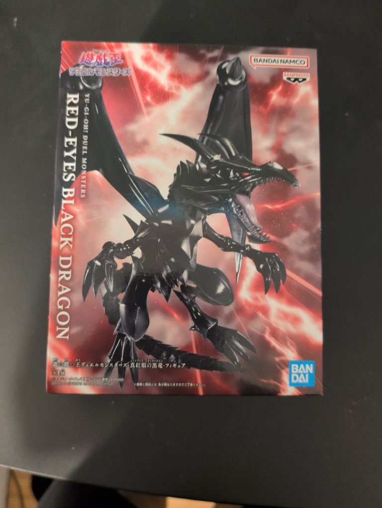 Red Eyes Black Dragon Figure