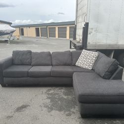 Sectional couch