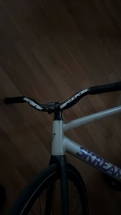 spank spike bars