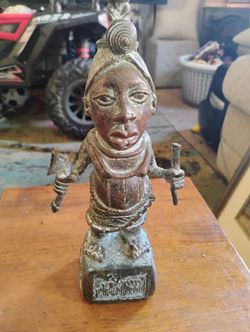 Benin Statue