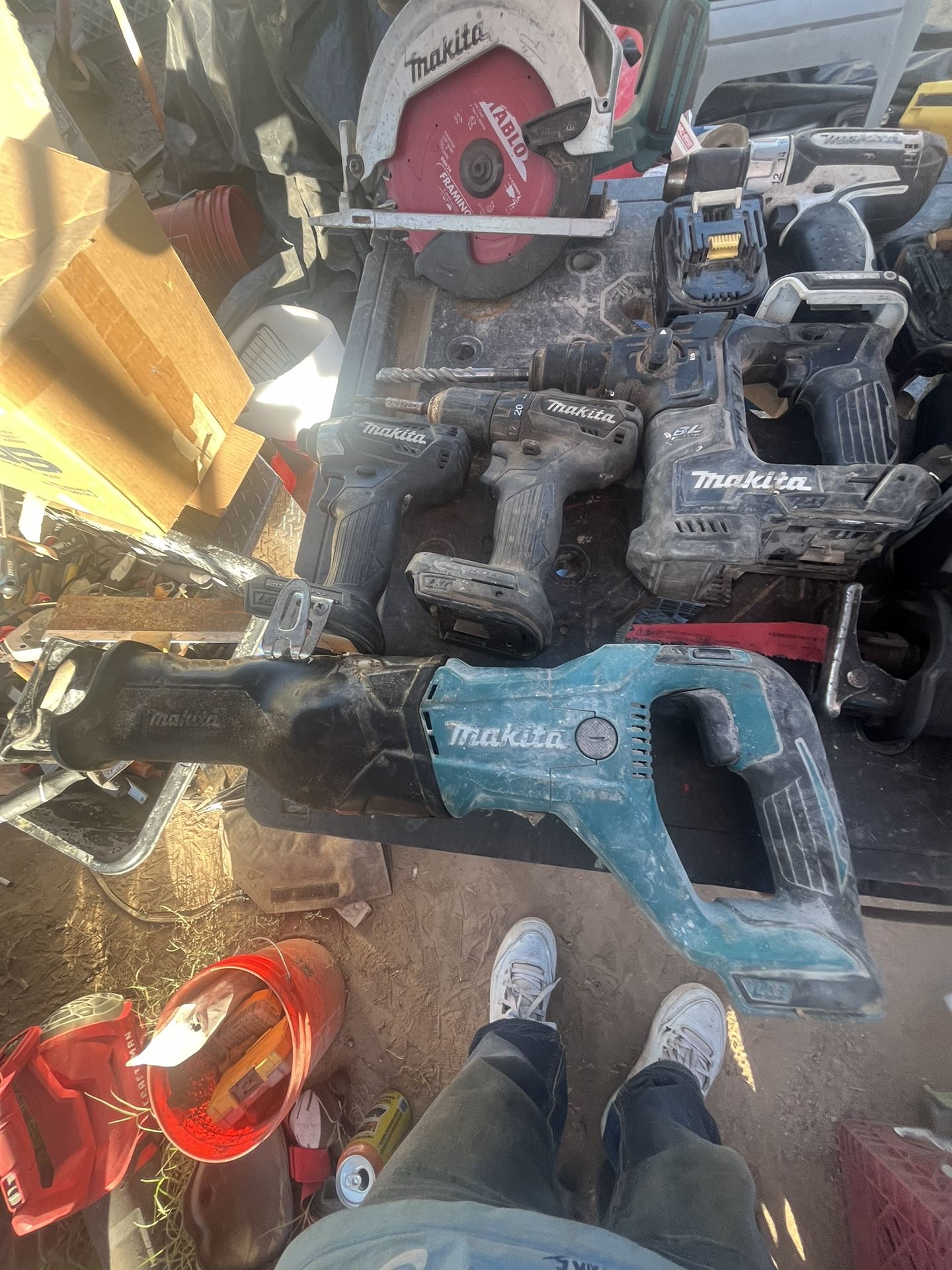 Makita