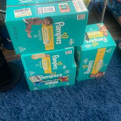 Pampers 