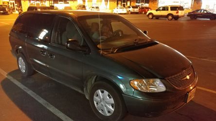 2003 Town And County Van