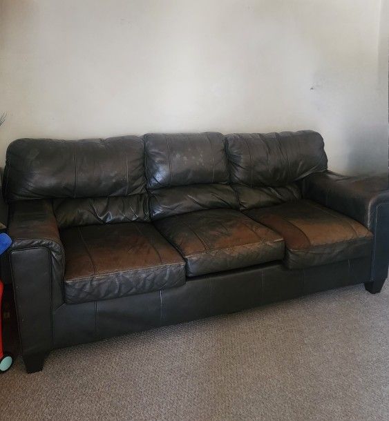 Couch Set