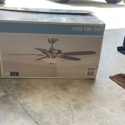 Hampton Bay 52” Ceiling Fan