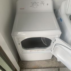 Washer And Dryer set (77064)