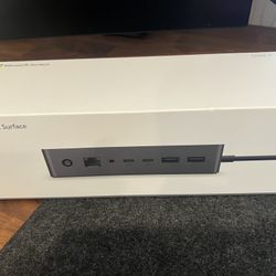 Microsoft Surface Dock 2