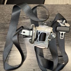 2016-2020 HONDA CIVIC Front Seat Belt Sedan passenger Right RH OEM P/N (contact info removed)