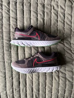 Men’s Nike React Infinity Run Flyknit 2 Size 12