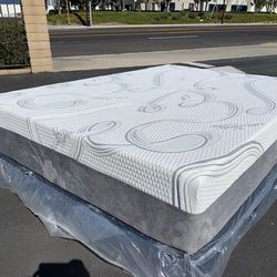 Cal King Organic Cool Gel Memory Foam !!