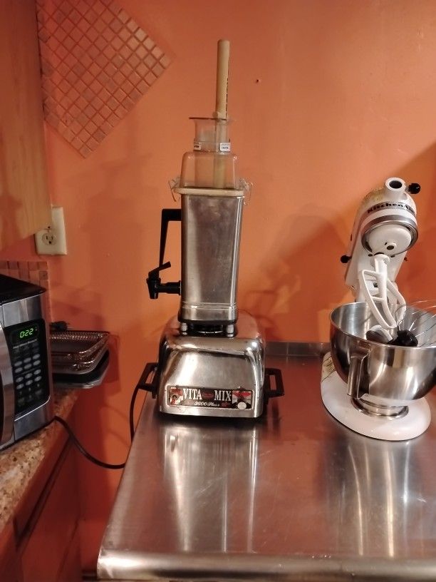 Reconditioned Vitamix 3600