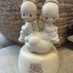 Precious Moments Figurine 