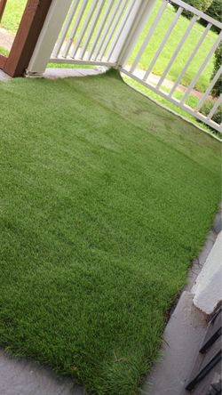 Artificial Grass/Turf Outdoor Rug – 4.4’ x 11’