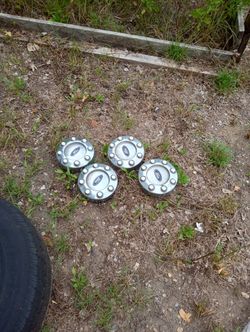 Parts F250 Rim Caps 