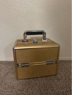 Gold makeup case