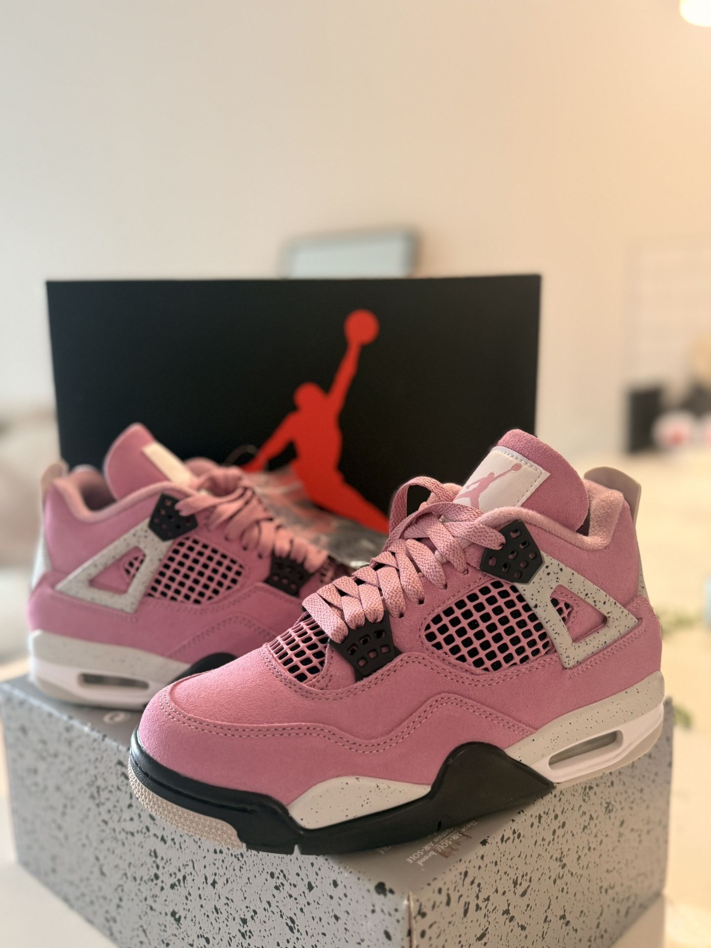 Jordan 4 Orchids Women’s
