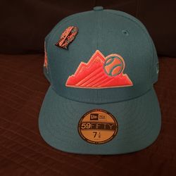 Colorado Rockies Badlands Fitted W/Pin 7 1/8
