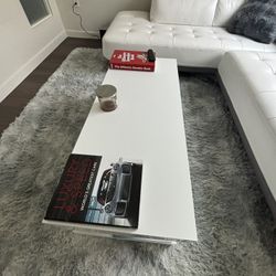 47.3IN LED Coffee Table (glossy)