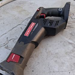 Saw sawzall 19.2 no battery& Charger.