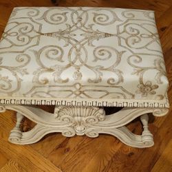 Baroque Style Bench