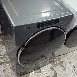 Whirlpool Frontload Dryer 