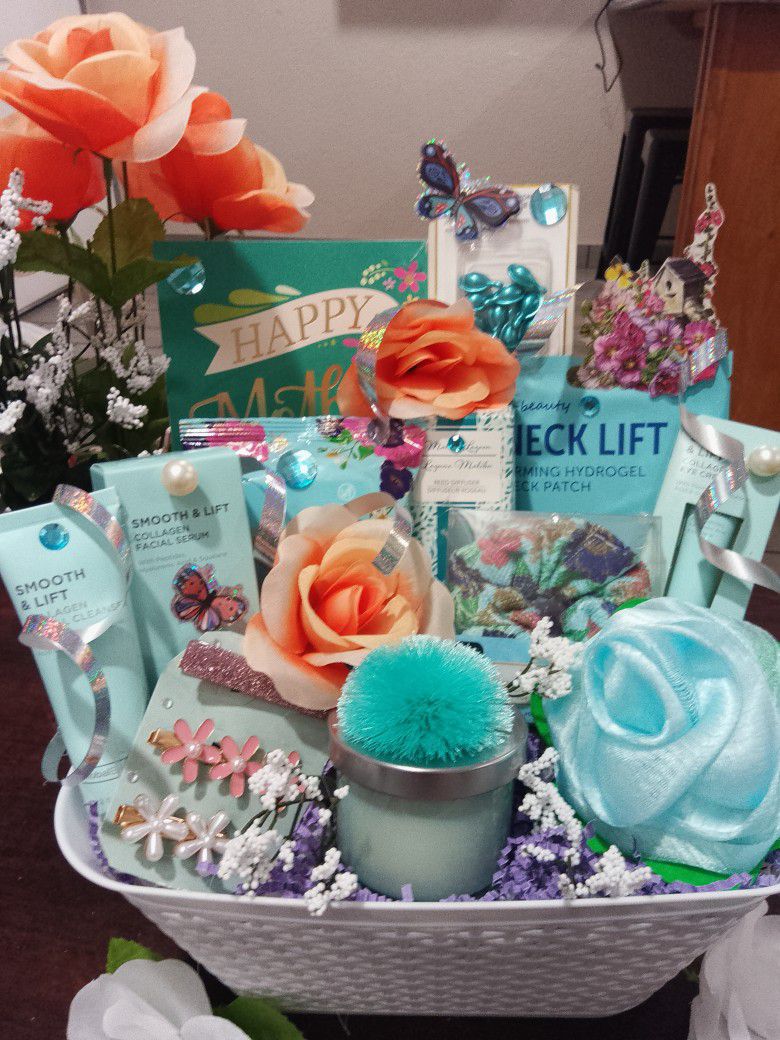 Mother's Day Beauty Basket $35