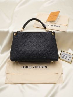 Black LV leather Bag